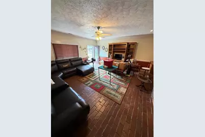 401 Latimore Avenue, Buford, GA 30518 - Photo 9