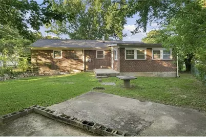 6631 Baldwin Court, Riverdale, GA 30274 - Photo 15