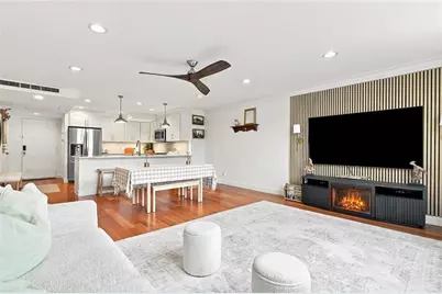 2965 Pharr Court South NW #UNIT 416, Atlanta, GA 30305 - Photo 13
