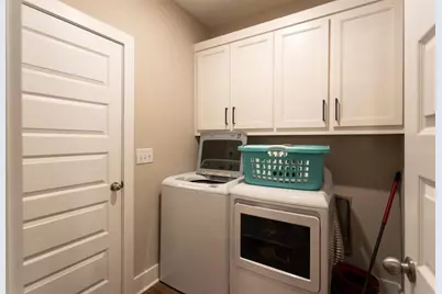 301 Savannah Drive, Mansfield, GA 30055 - Photo 17