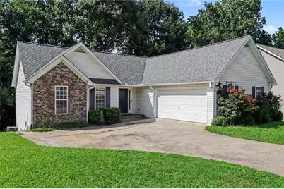 4925 Sunny Ridge Court, Flowery Branch, GA 30542 - Photo 3