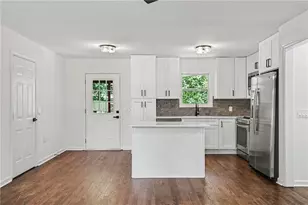3166 Lindmoor Dr, Decatur, GA 30033 - Photo 7