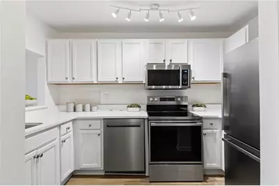 3655 Habersham Road NE #348B, Atlanta, GA 30305 - Photo 3
