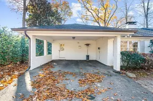 525 Timber Valley Rd, Sandy Springs, GA 30342 - Photo 5