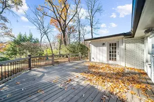 525 Timber Valley Rd, Sandy Springs, GA 30342 - Photo 33