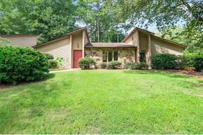 20 Foxridge Court, Marietta, GA 30067 - Photo 3