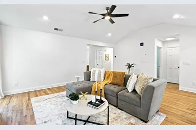 1113 Capital Club Circle NE, Brookhaven, GA 30319 - Photo 7