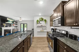 850 Bentley Dr, Fairburn, GA 30213 - Photo 7