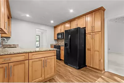 2104 Mitchell Court, Marietta, GA 30062 - Photo 9