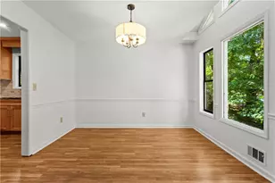 2104 Mitchell Ct, Marietta, GA 30062 - Photo 13