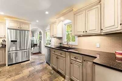 1022 Park Street, Gainesville, GA 30501 - Photo 11
