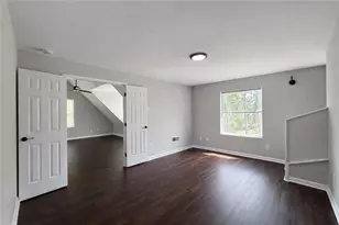 5356 Biffle Rd, Stone Mountain, GA 30088 - Photo 3