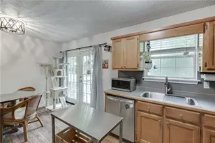 9420 Manor Ln, Gainesville, GA 30506 - Photo 13