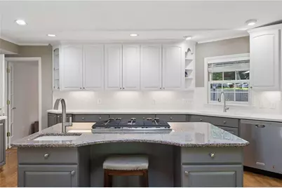 3265 Henderson Creek Road, Atlanta, GA 30341 - Photo 9