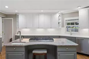 3265 Henderson Creek Rd, Atlanta, GA 30341 - Photo 9