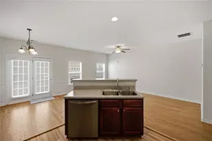 1707 Oak Brook Ln NW, Kennesaw, GA 30152 - Photo 5
