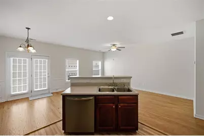 1707 Oakbrook Lane NW, Kennesaw, GA 30152 - Photo 5