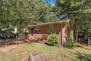 117 Club Cir, Stockbridge, GA 30281 - Photo 3