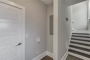 456 Parkway Dr NE, Atlanta, GA 30308 - Photo 35