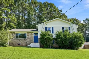 624 Village Ln Dr SW, Marietta, GA 30060 - Photo 1