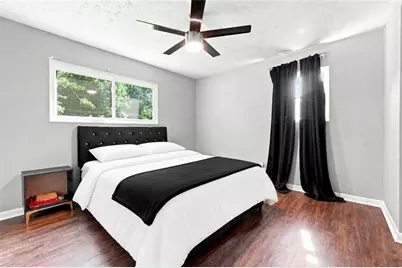 624 Village Lane Drive SW, Marietta, GA 30060 - Photo 5