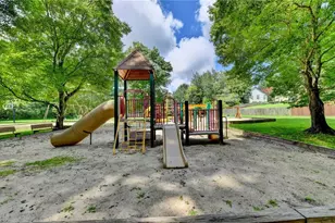 10525 Willow Meadow Cir, Johns Creek, GA 30022 - Photo 31