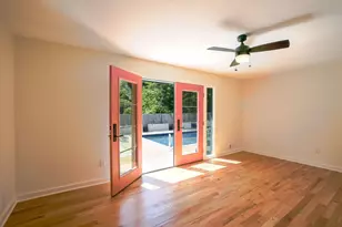 4070 Bowie Ct, Clarkston, GA 30021 - Photo 9