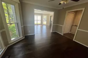 382 Charleston Ln, Lawrenceville, GA 30046 - Photo 15