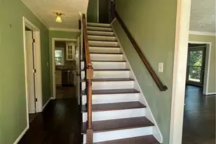 382 Charleston Ln, Lawrenceville, GA 30046 - Photo 11