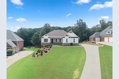 4466 Park Royal Drive, Flowery Branch, GA 30542 - Photo 3
