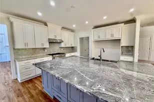 7945 St Marlo Fairway Dr, Duluth, GA 30097 - Photo 19