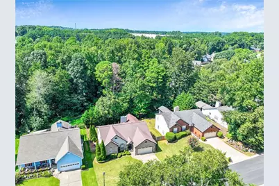 2744 Sterling Drive NW, Lawrenceville, GA 30043 - Photo 37
