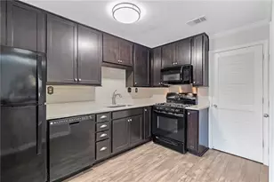 12 Surry County Pl NW, Atlanta, GA 30318 - Photo 11