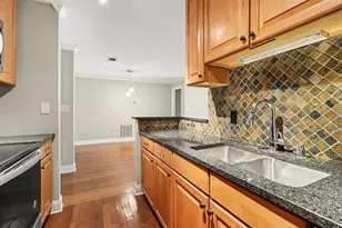 1202 Pine Heights, Atlanta, GA 30324 - Photo 19