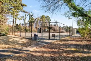 1202 Pine Heights, Atlanta, GA 30324 - Photo 35