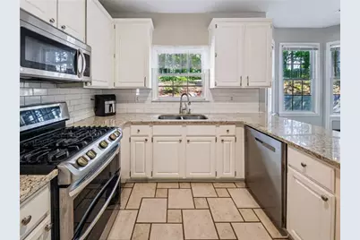 2610 River Summit Drive, Duluth, GA 30097 - Photo 13