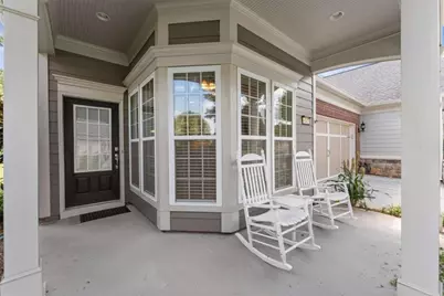 6142 Longleaf Drive, Hoschton, GA 30548 - Photo 3