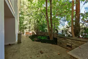 6655 Sweetwater Point, Flowery Branch, GA 30542 - Photo 65