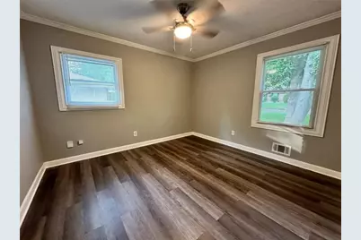 8153 Attleboro Drive, Jonesboro, GA 30238 - Photo 9