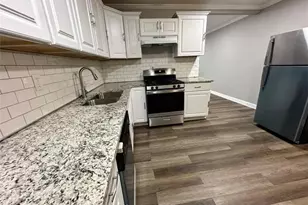 8153 Attleboro Dr, Jonesboro, GA 30238 - Photo 5