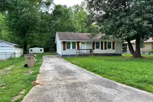 8153 Attleboro Dr, Jonesboro, GA 30238 - Photo 1