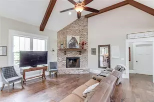 617 Skyland Dr, Hoschton, GA 30548 - Photo 15