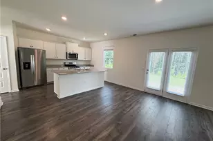 174 Woodbrook Trl, Newnan, GA 30265 - Photo 9