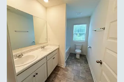 174 Woodbrook Trl, Newnan, GA 30265 - Photo 17