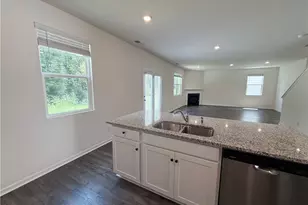 174 Woodbrook Trl, Newnan, GA 30265 - Photo 11