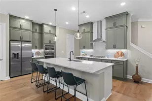 300 Walker Ave, Roswell, GA 30076 - Photo 5