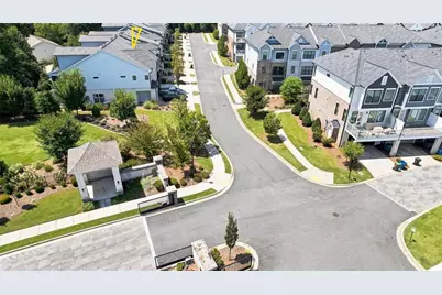 300 Walker Avenue, Roswell, GA 30076 - Photo 57