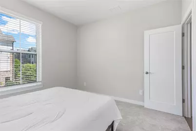 300 Walker Avenue, Roswell, GA 30076 - Photo 43