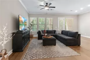 300 Walker Ave, Roswell, GA 30076 - Photo 3