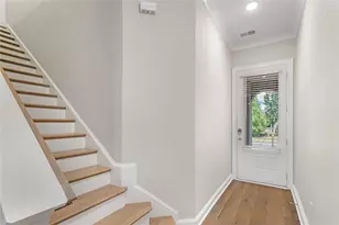 300 Walker Ave, Roswell, GA 30076 - Photo 25